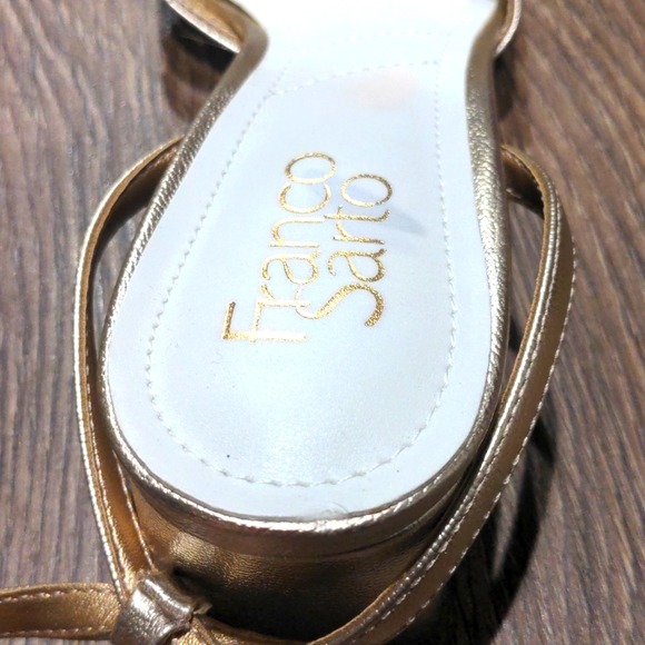 New! Franco Sarto Rian Gold Pumps - Women's size 8 - Picture 5 of 8